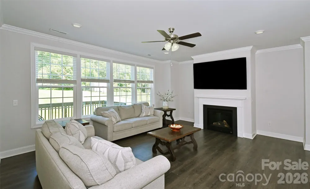 2179 Spring Wind Road Pfafftown, NC 27040