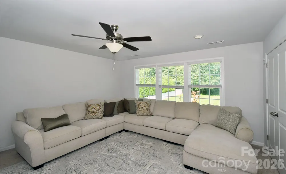 2179 Spring Wind Road Pfafftown, NC 27040