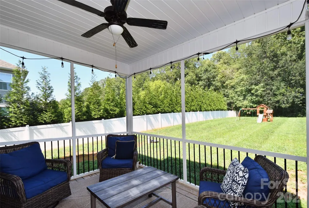 2179 Spring Wind Road Pfafftown, NC 27040