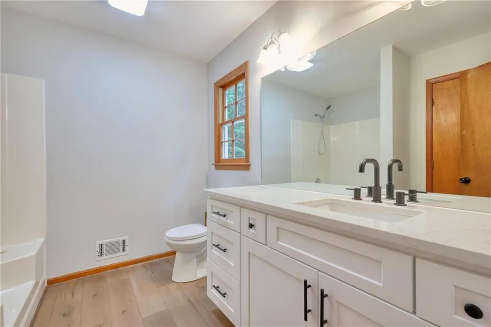 107 Shelby Lane Hiram, GA 30141