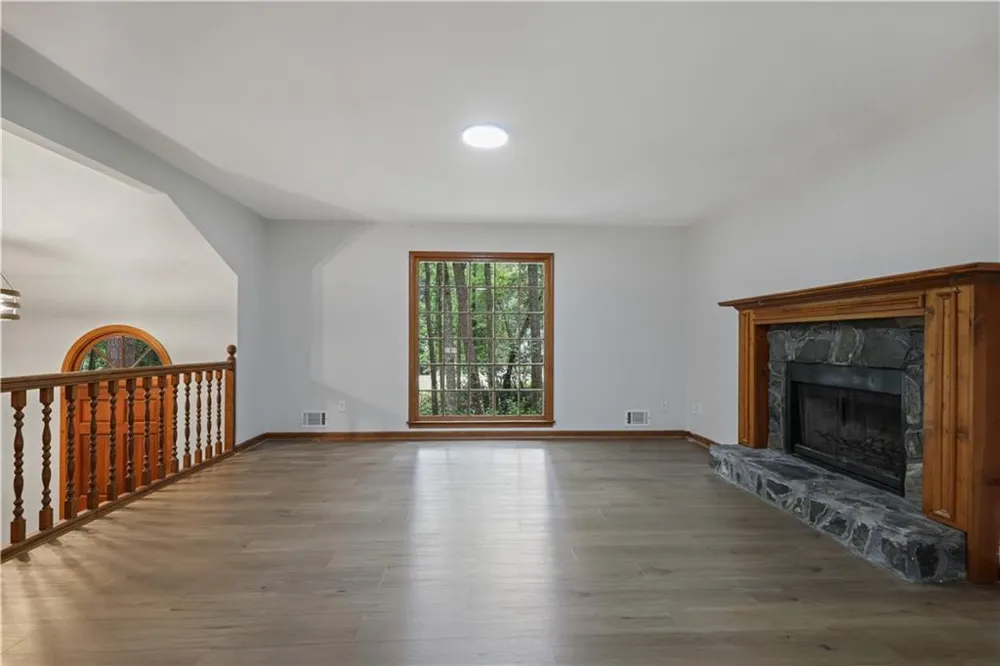 107 Shelby Lane Hiram, GA 30141
