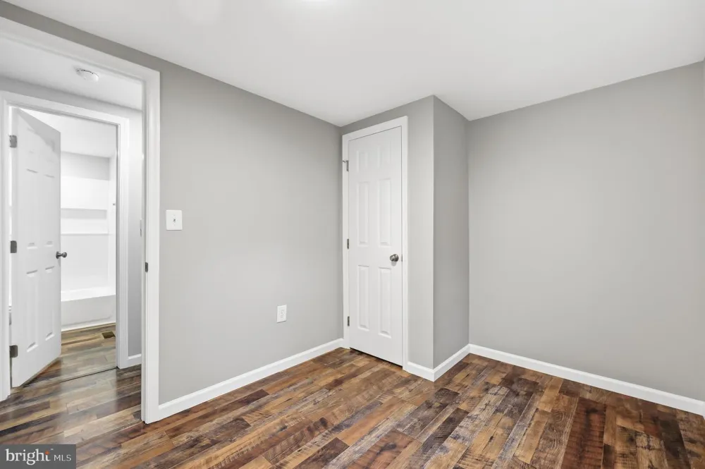 3013 BOSS ARNOLD ROAD E Jefferson, MD 21755