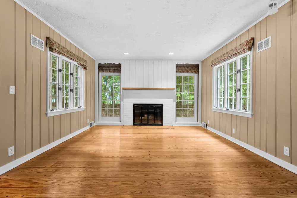 5315 Angling Road Portage, MI 49024