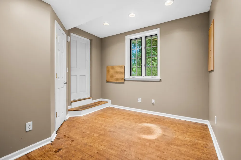 5315 Angling Road Portage, MI 49024