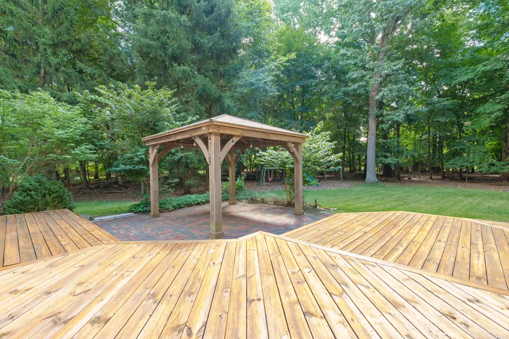 5315 Angling Road Portage, MI 49024