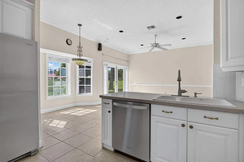 3151 NW 72ND AVENUE Margate, FL 33063