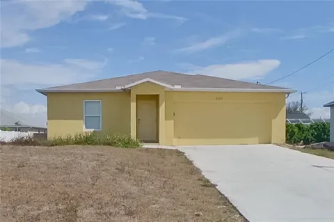 2227 NW 11TH COURT