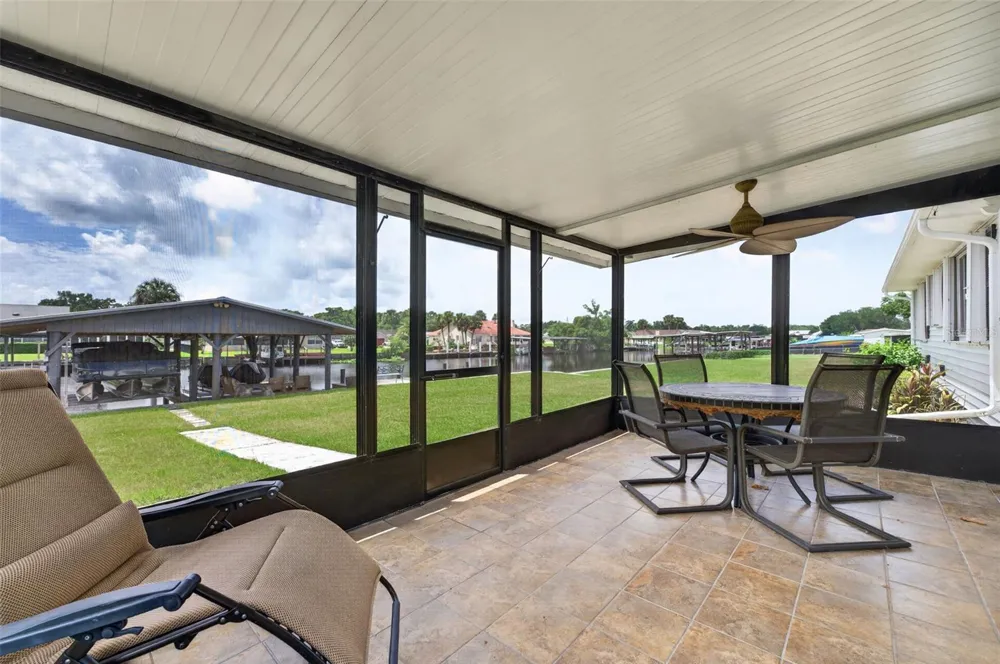 1613 JUNO TRAIL Astor, FL 32102