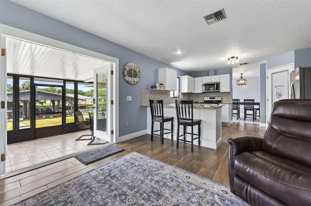 1613 JUNO TRAIL Astor, FL 32102