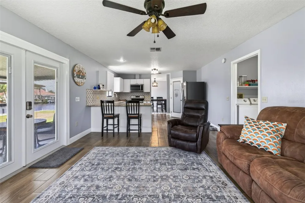 1613 JUNO TRAIL Astor, FL 32102