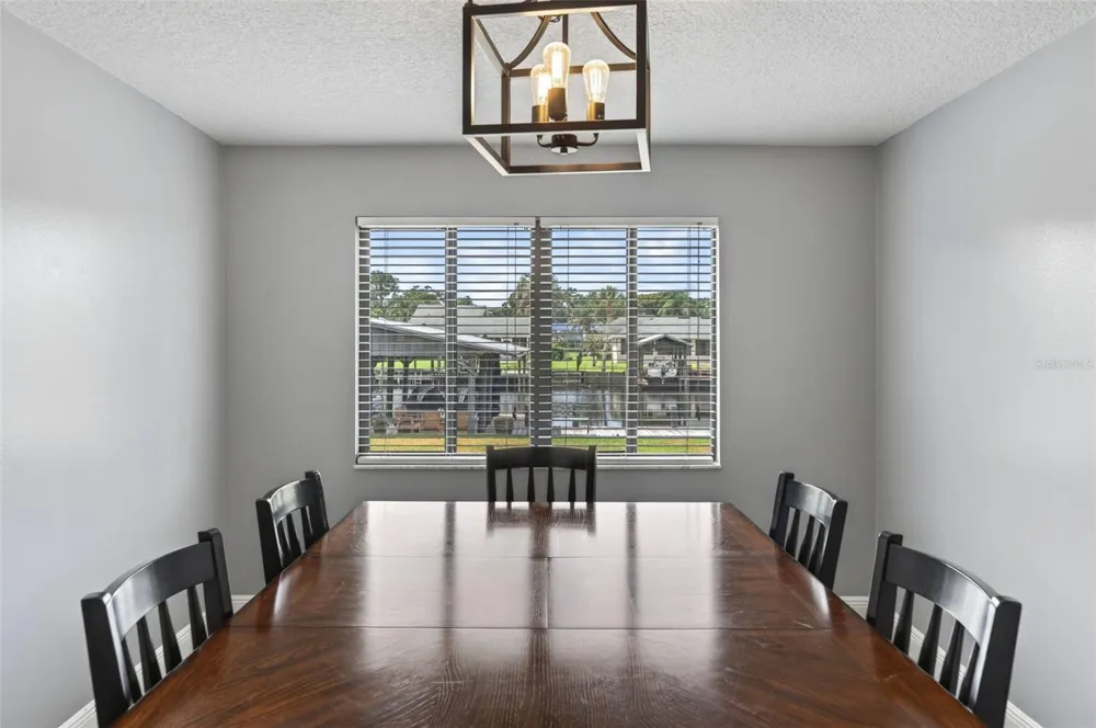 1613 JUNO TRAIL Astor, FL 32102