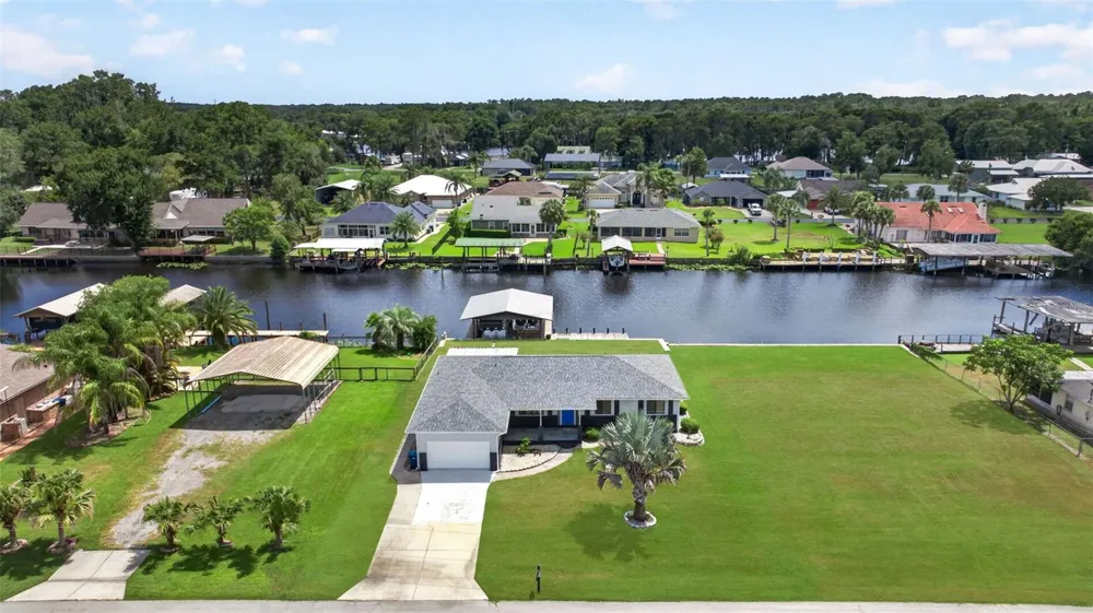 1613 JUNO TRAIL Astor, FL 32102