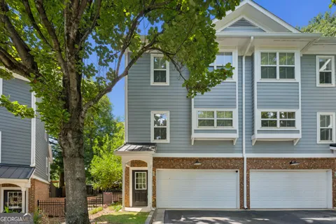 246 Carlyle Park DR NE