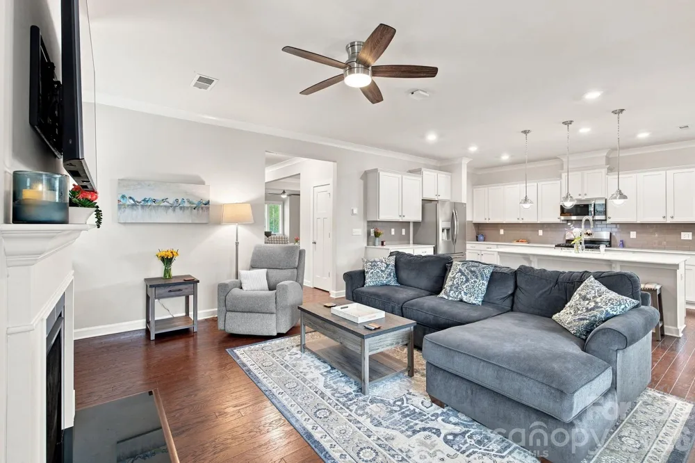 11644 Westbranch Parkway Davidson, NC 28036