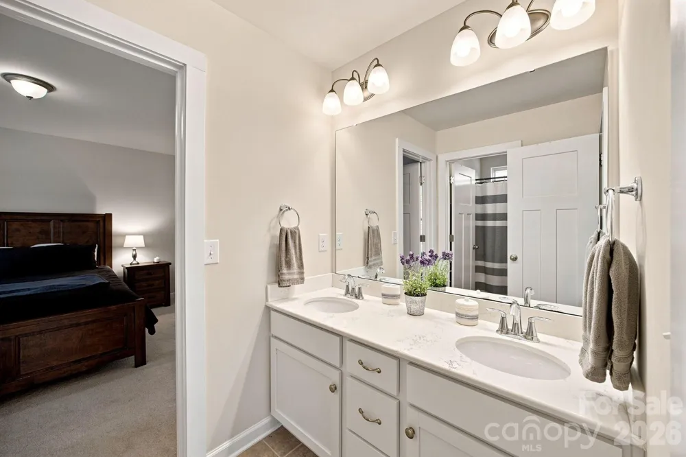 11644 Westbranch Parkway Davidson, NC 28036