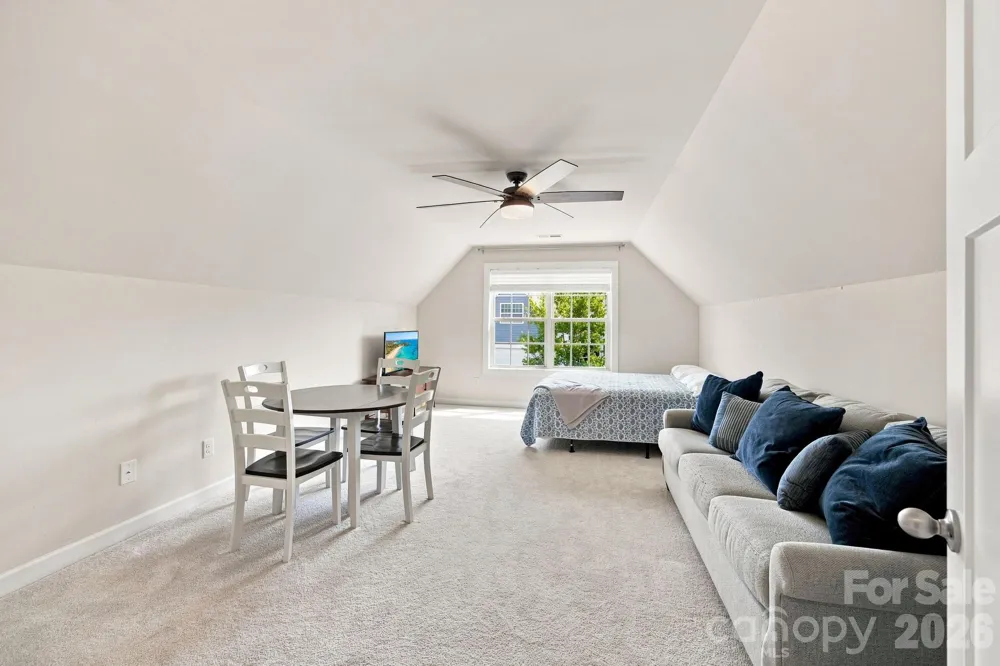 11644 Westbranch Parkway Davidson, NC 28036