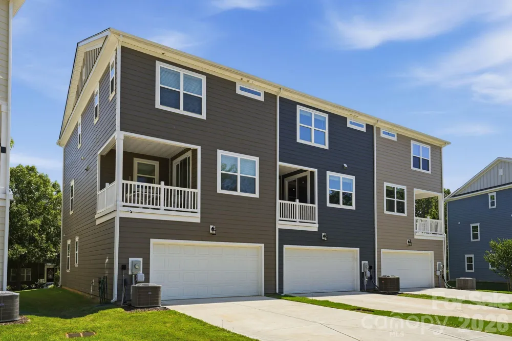 16705 Summers Walk Boulevard Davidson, NC 28036