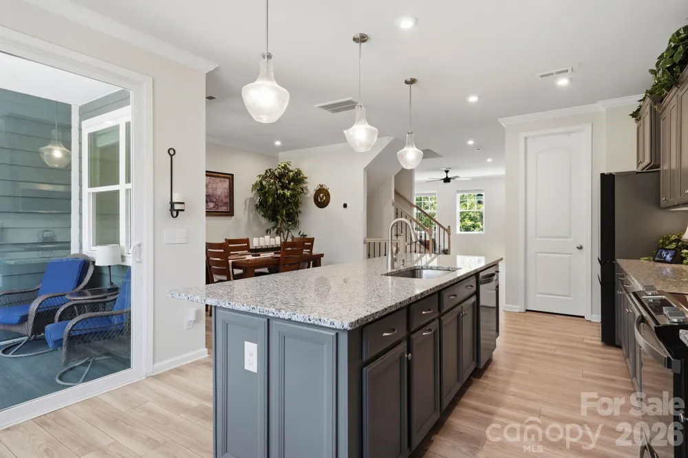 16705 Summers Walk Boulevard Davidson, NC 28036