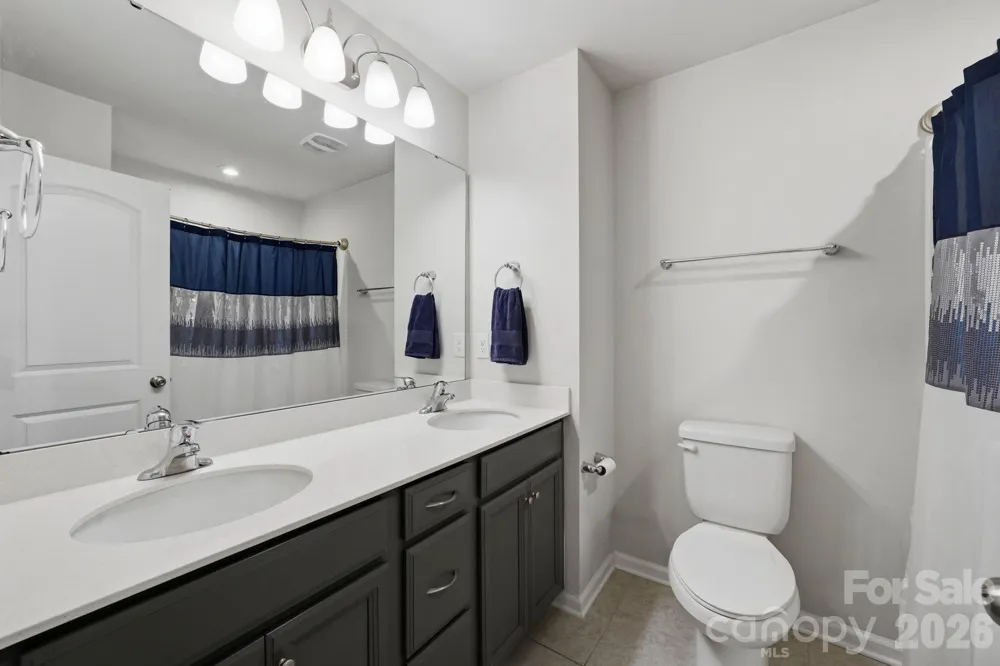 16705 Summers Walk Boulevard Davidson, NC 28036