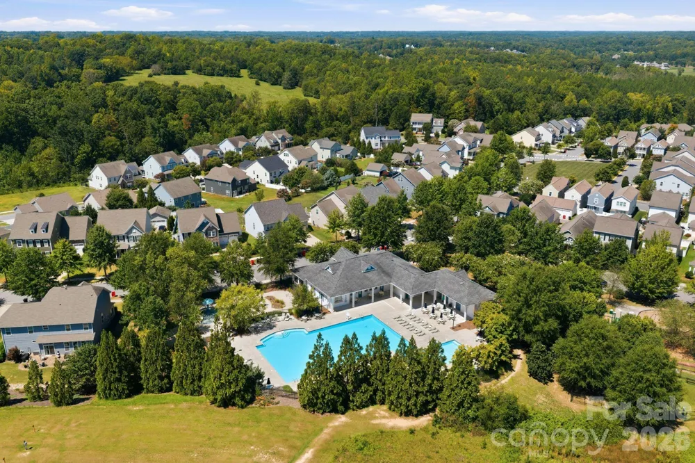 16705 Summers Walk Boulevard Davidson, NC 28036