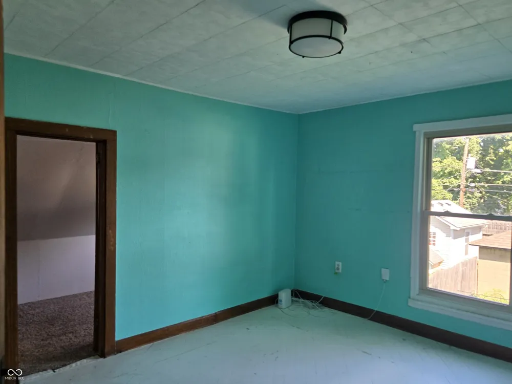 952 Albany Street Indianapolis, IN 46203