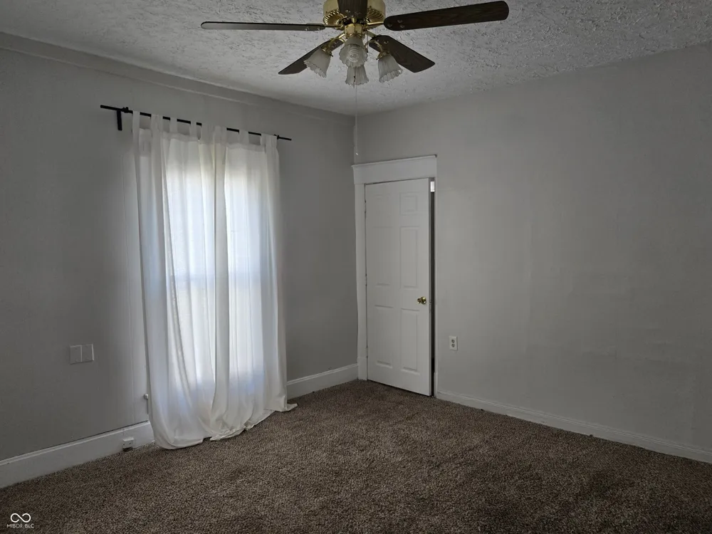 952 Albany Street Indianapolis, IN 46203