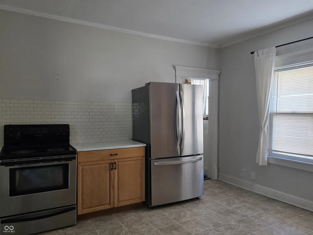 952 Albany Street Indianapolis, IN 46203