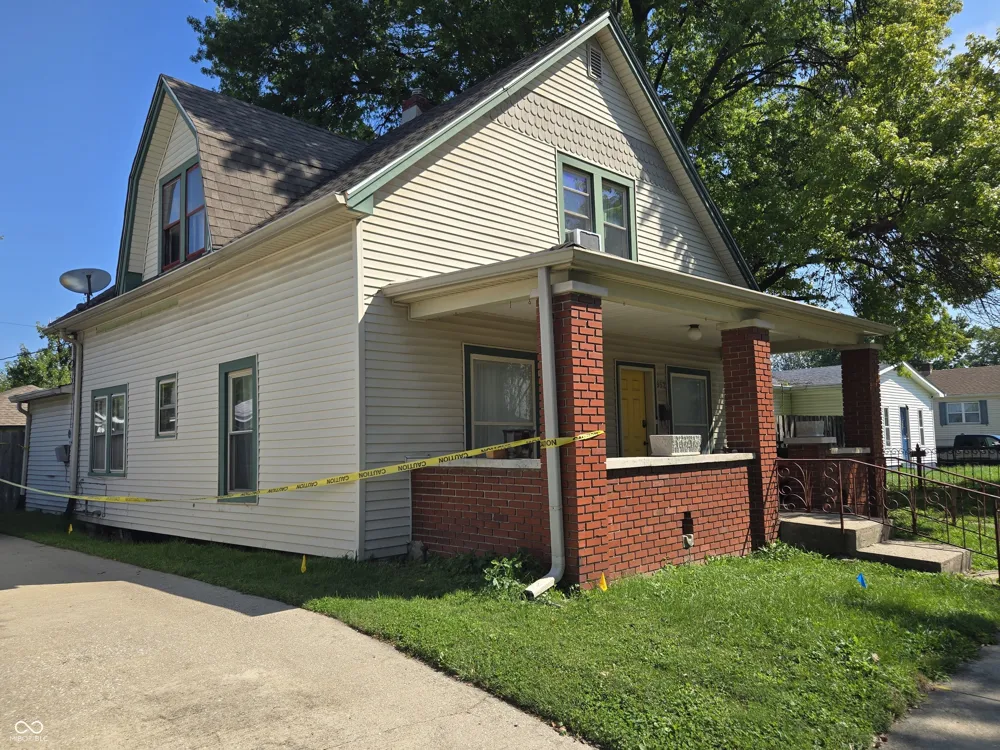 952 Albany Street Indianapolis, IN 46203