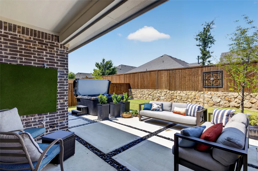 709 Sunflower Trail Sherman, TX 75092