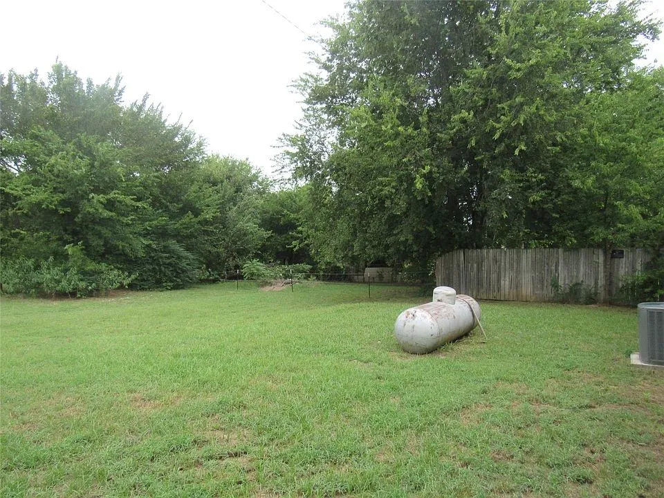 17700 FM 901 Gordonville, TX 76245