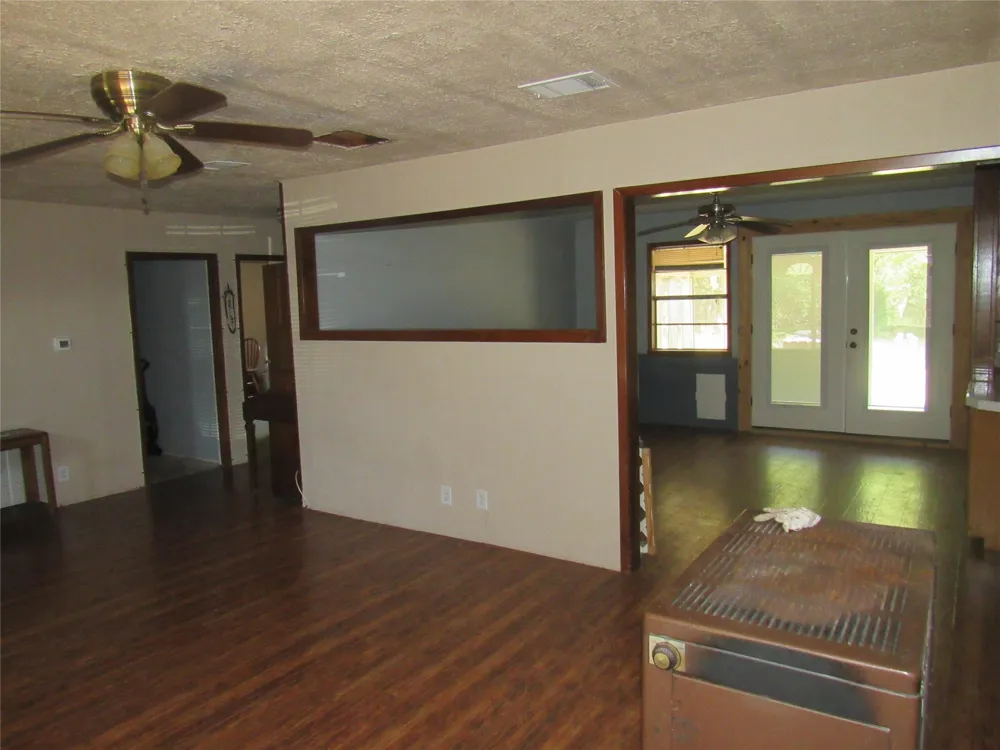 17700 FM 901 Gordonville, TX 76245