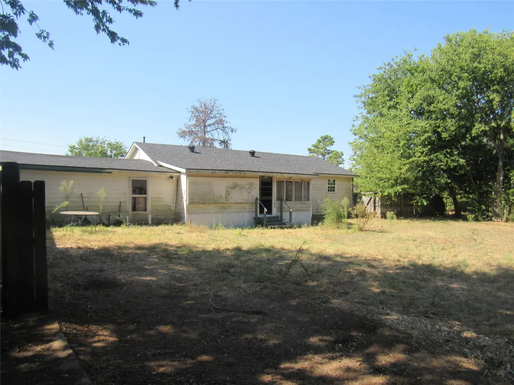17700 FM 901 Gordonville, TX 76245