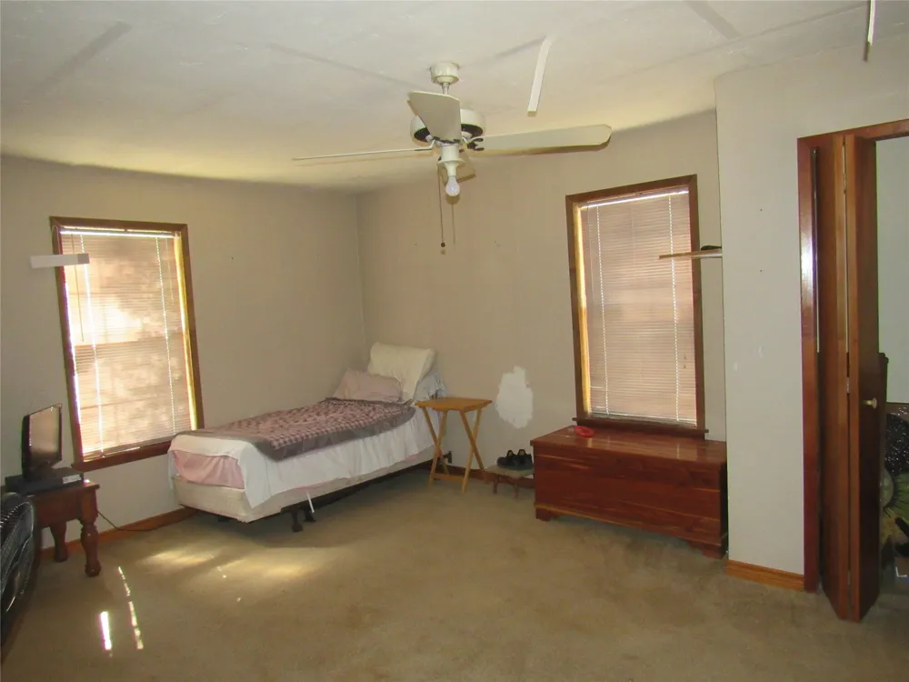 17700 FM 901 Gordonville, TX 76245