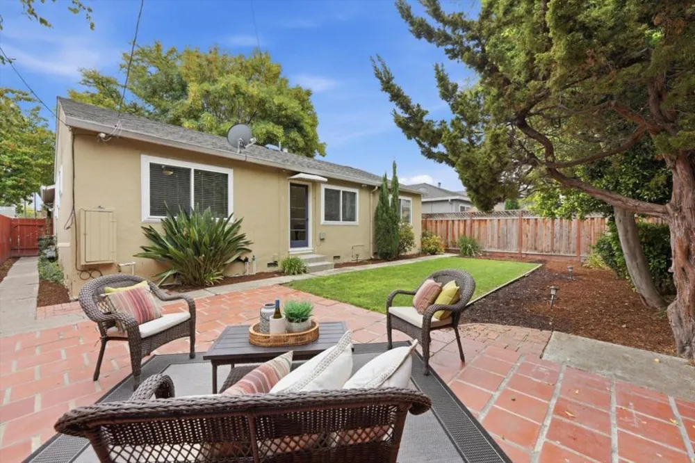 553 Baywood Avenue San Jose, CA 95128