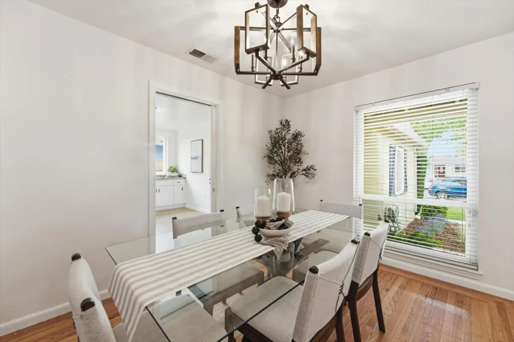 553 Baywood Avenue San Jose, CA 95128