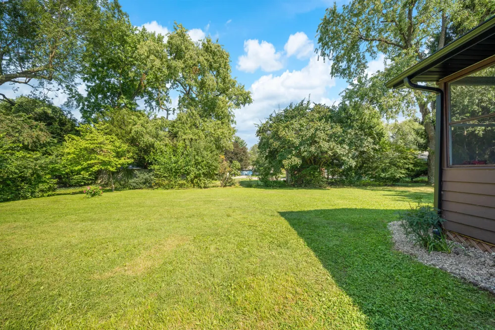 1016 Tomahawk Lane Niles, MI 49120