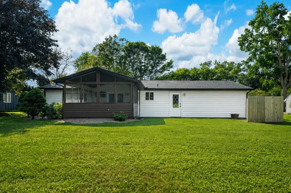 1016 Tomahawk Lane Niles, MI 49120