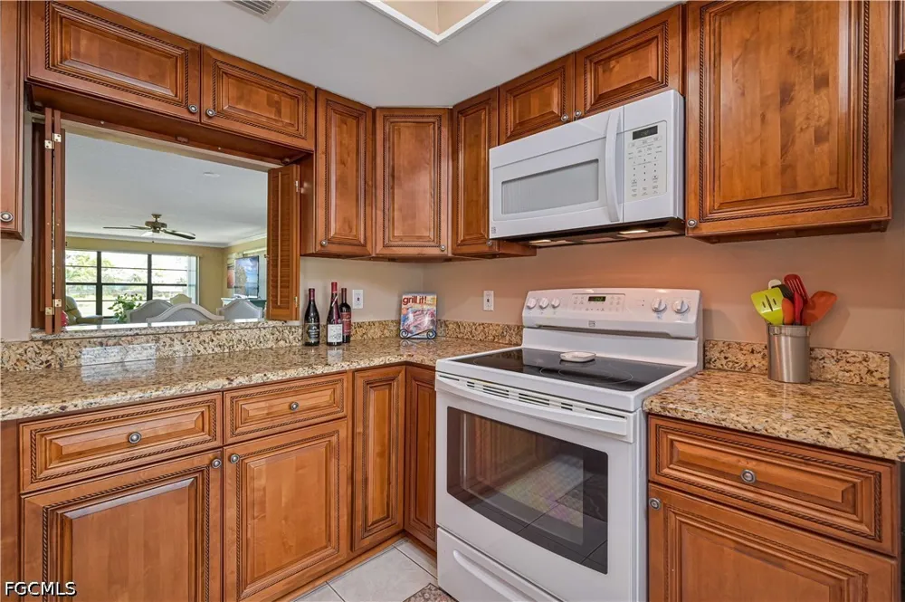 SW Pine Lane #4 Cape Coral, FL 33991