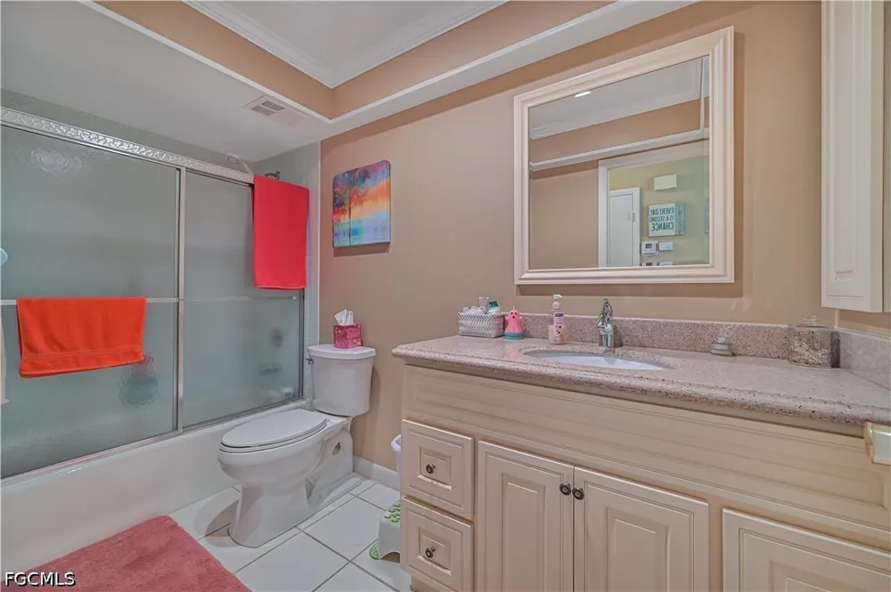 SW Pine Lane #4 Cape Coral, FL 33991
