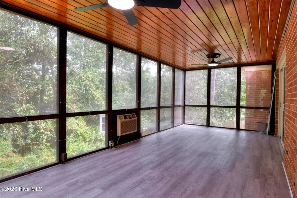 9 Roundhill Court Aiken, SC 29803