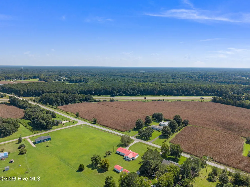 1847 Anderson Road Watha, NC 28478