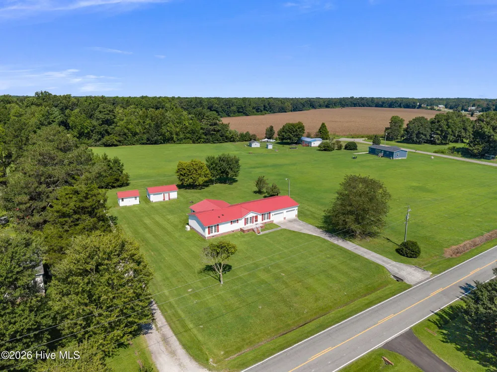 1847 Anderson Road Watha, NC 28478