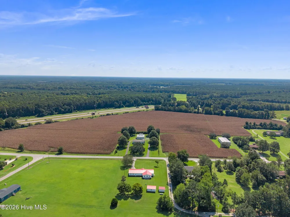 1847 Anderson Road Watha, NC 28478