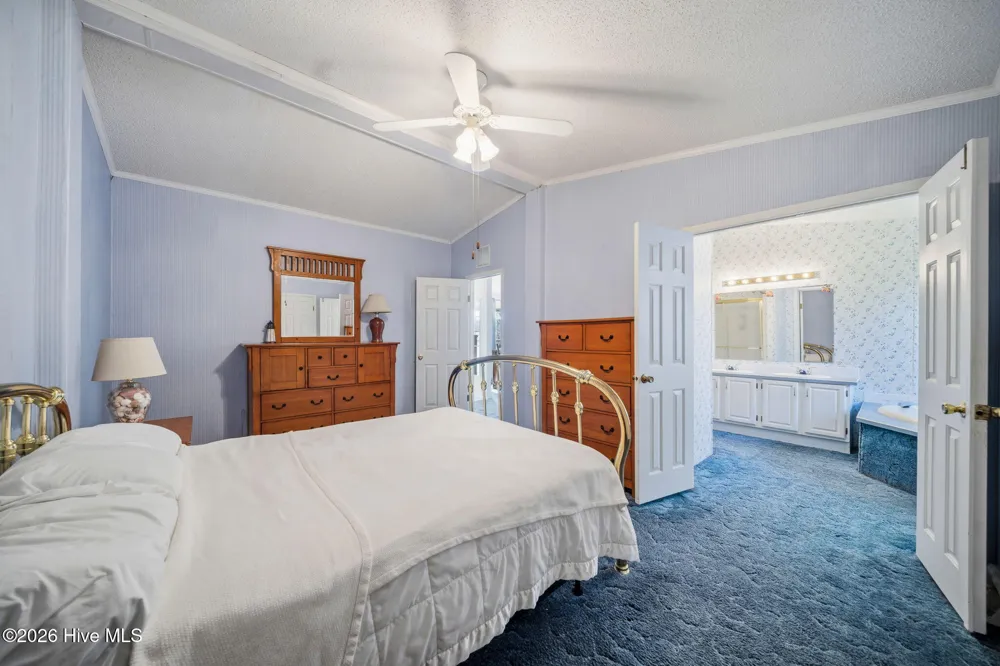 1847 Anderson Road Watha, NC 28478