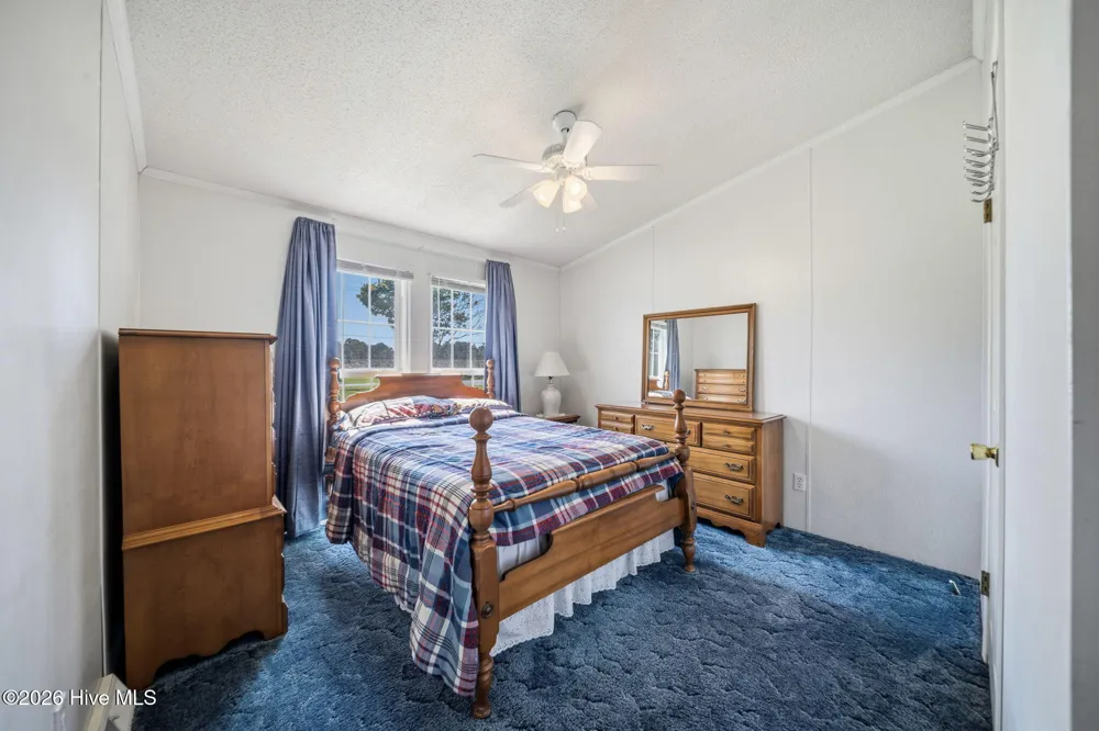 1847 Anderson Road Watha, NC 28478