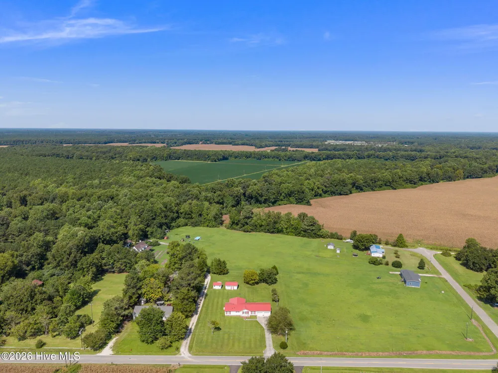 1847 Anderson Road Watha, NC 28478