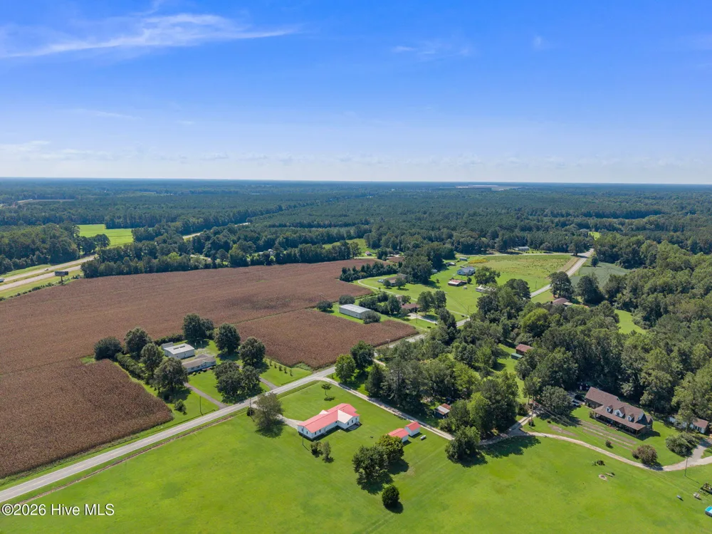 1847 Anderson Road Watha, NC 28478