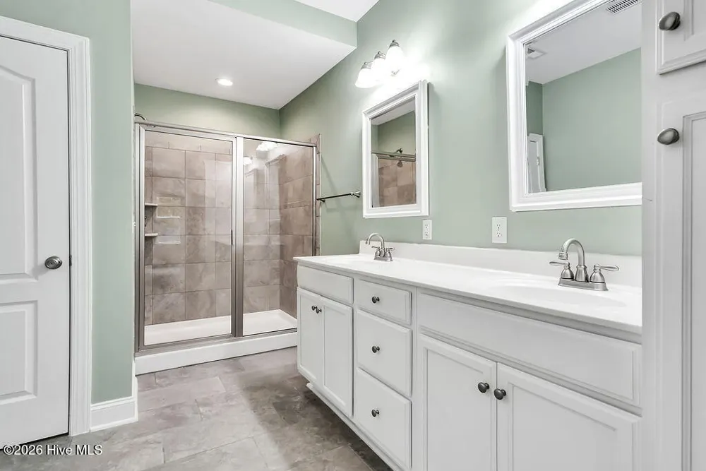1272 S Shore Drive Southport, NC 28461