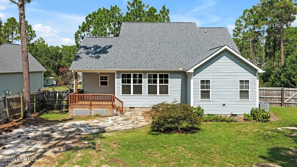 1272 S Shore Drive Southport, NC 28461