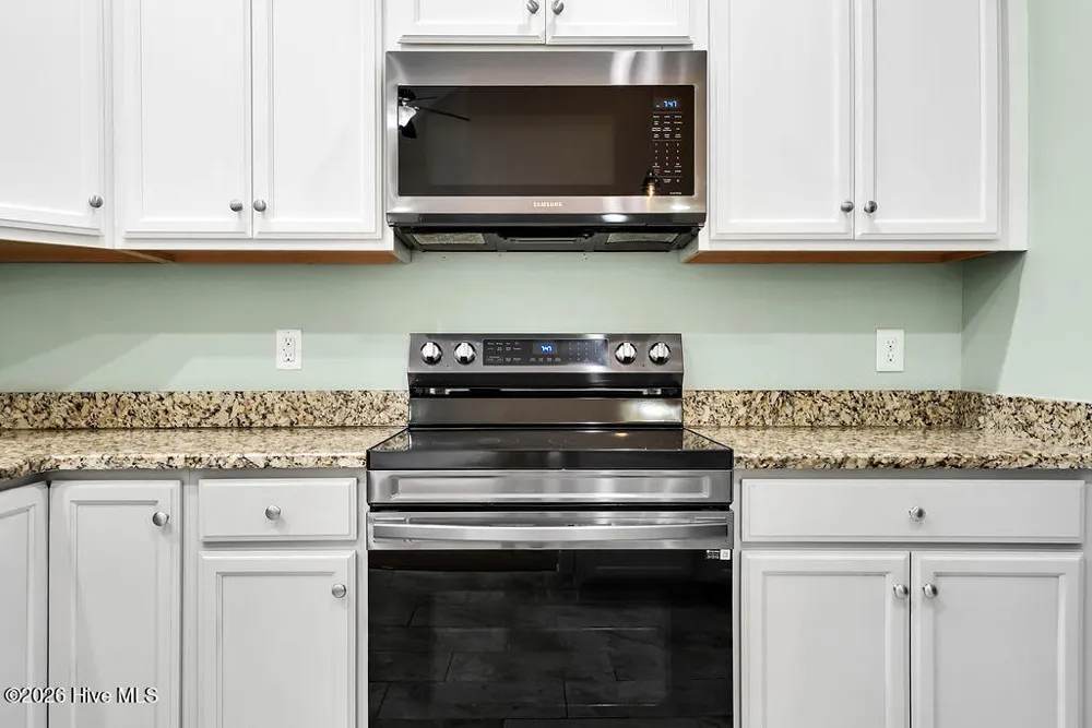 1272 S Shore Drive Southport, NC 28461